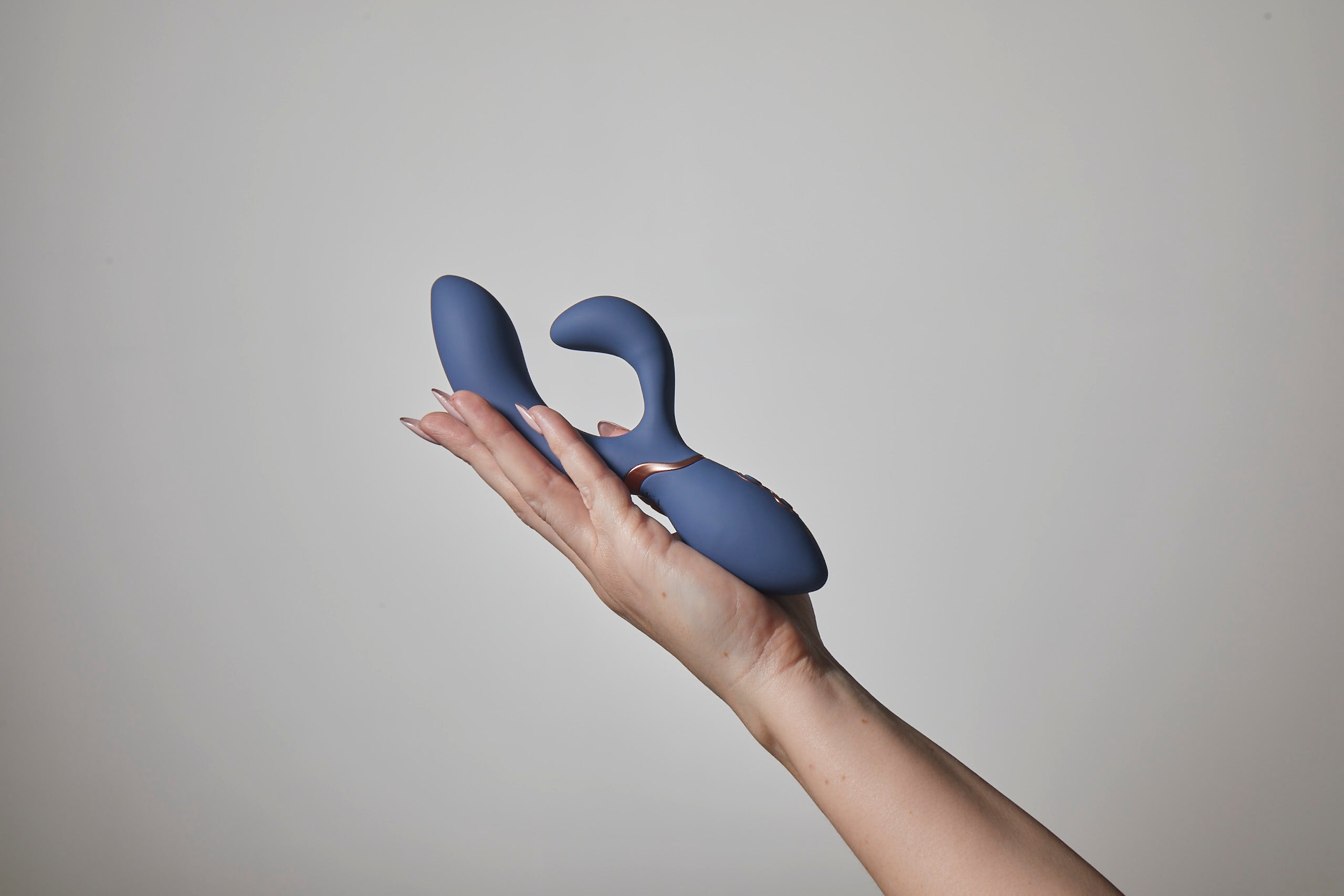 Royale B Rabbit Vibrator | Vibrating G-Spot & Clit Stimulator Rabbit Sex Toy Royale B Rabbit Vibrator | Vibrating G-Spot & Clit Stimulator Rabbit Sex Toy
